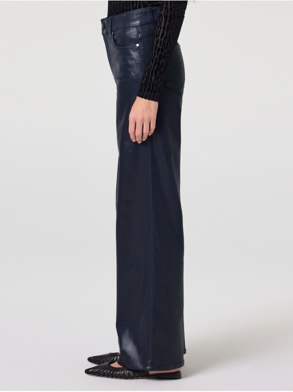 PAIGE NWT Anessa Wide Leg Jean - Navy - Picture 2 of 8